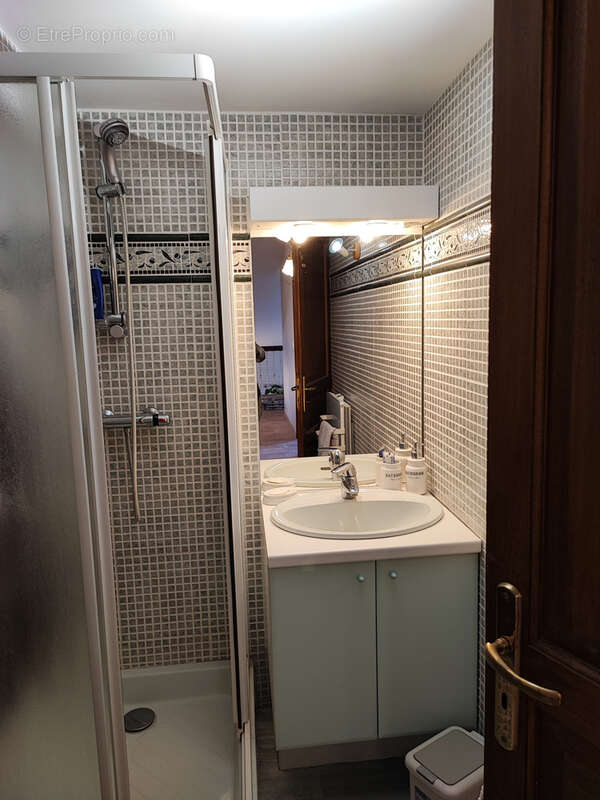 Appartement à LA REDORTE