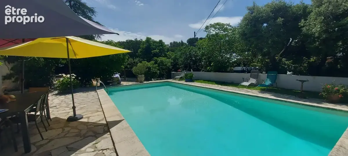 GARD. 30.NIMES. Quartier La Cigale. Belle maison de 119 m2 sur terrain arboré de 1250 m² avec piscine 10 X 6 ? Dépendance ? Capi - photo 3