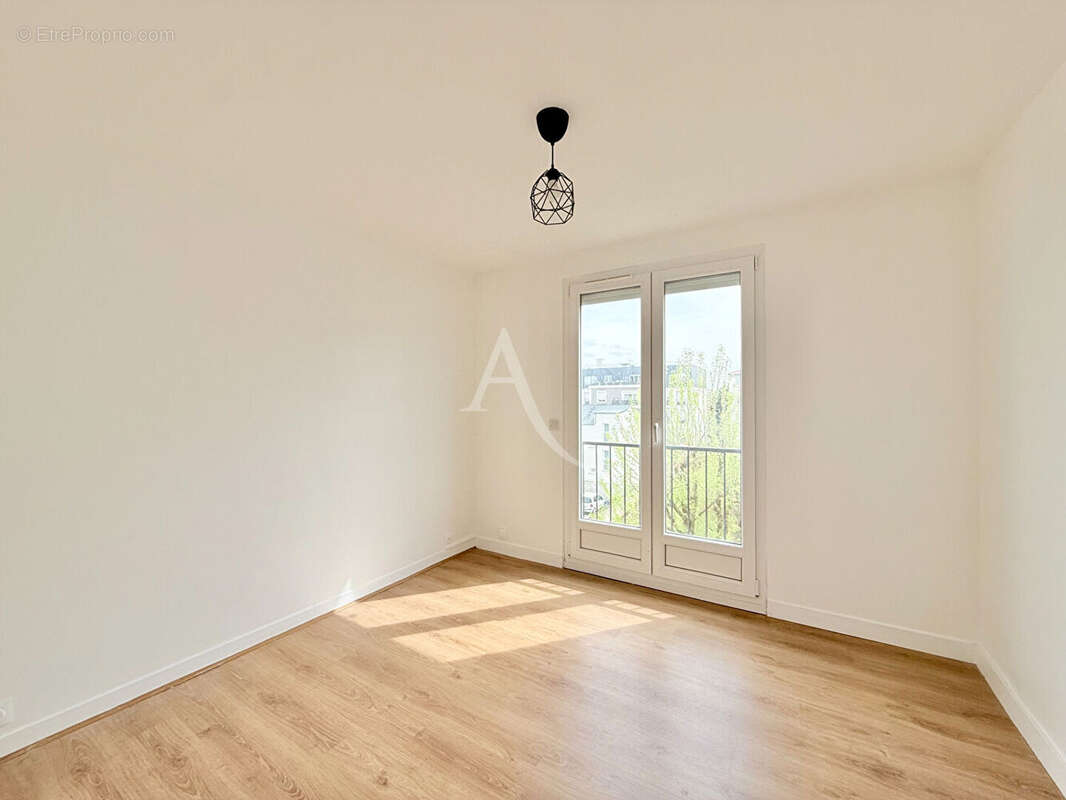 Appartement à LE PERREUX-SUR-MARNE