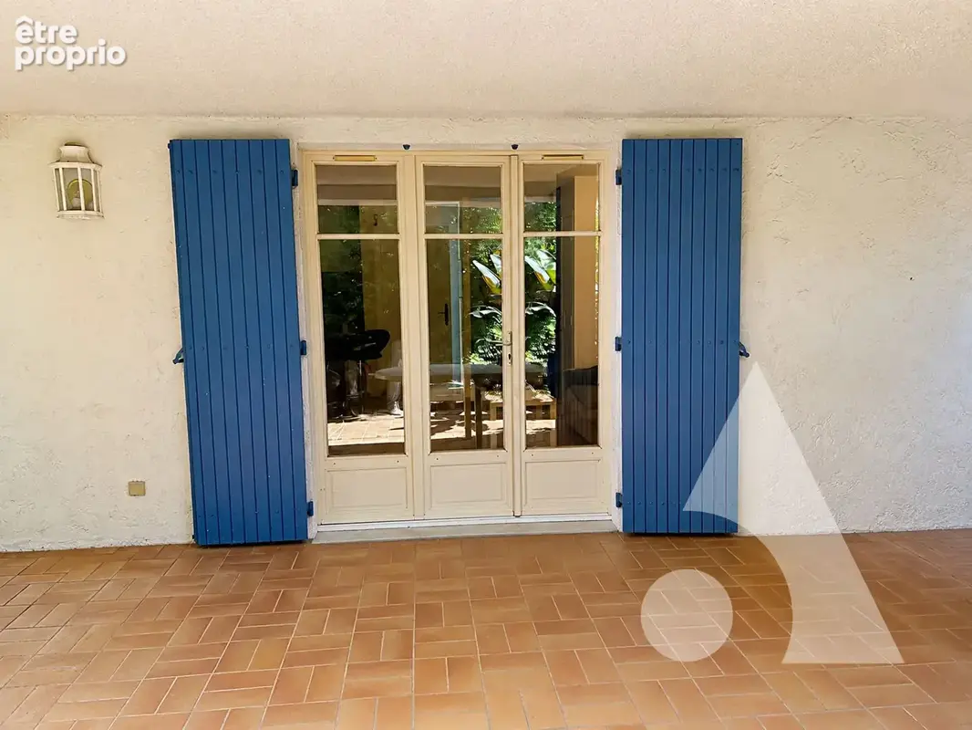 Saint-Raphaël  Valescure  T2 au coeur des Golfs  Résidence avec Piscine, Tennis & Parking - photo 7