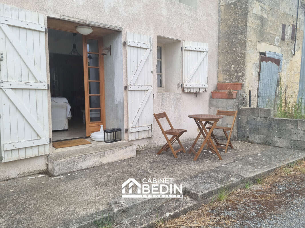 Maison 90 m² à Puisseguin  - photo 9