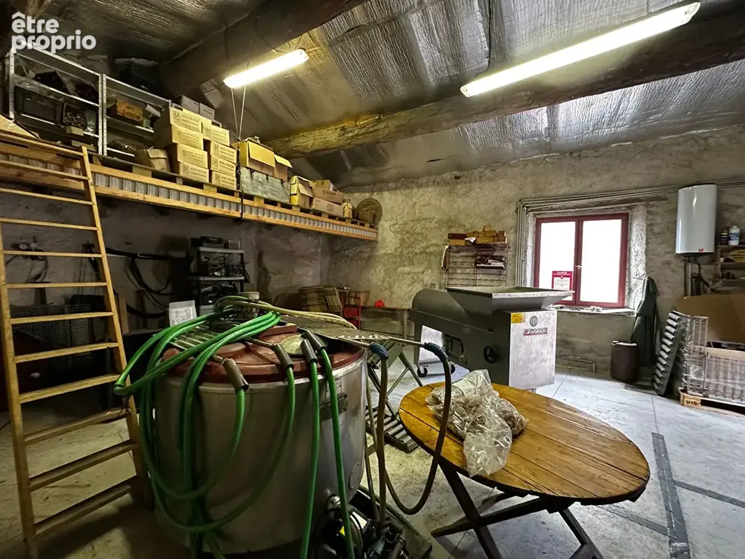 Charmante cave à vin, idéale pour être transformée en logement - photo 7