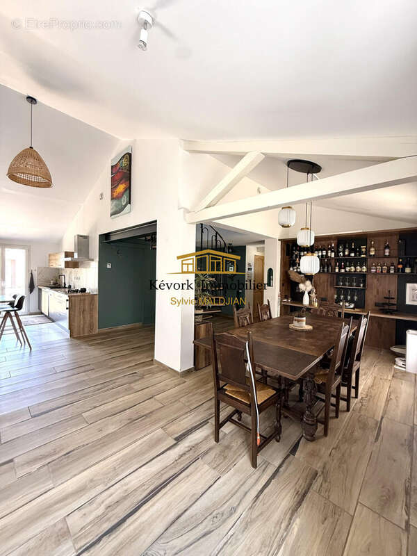 Maison à BOURG-LES-VALENCE