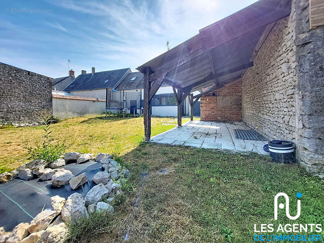 Maison Charsonville 6 pièce(s) - photo 11