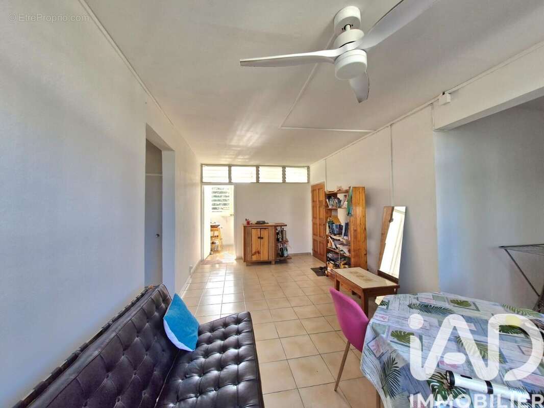 Photo 2 - Appartement à LES ABYMES