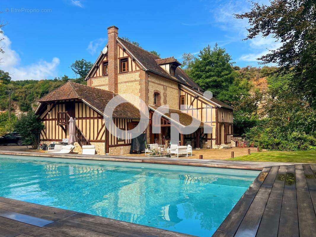 Maison à TOURNEVILLE