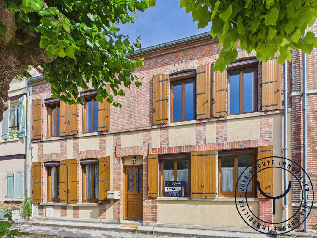 Maison à MARCILLY-SUR-SEINE