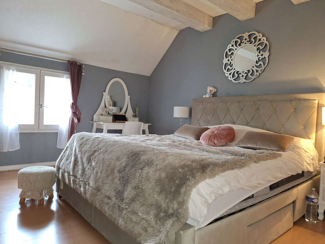 Maison à MARLES-EN-BRIE