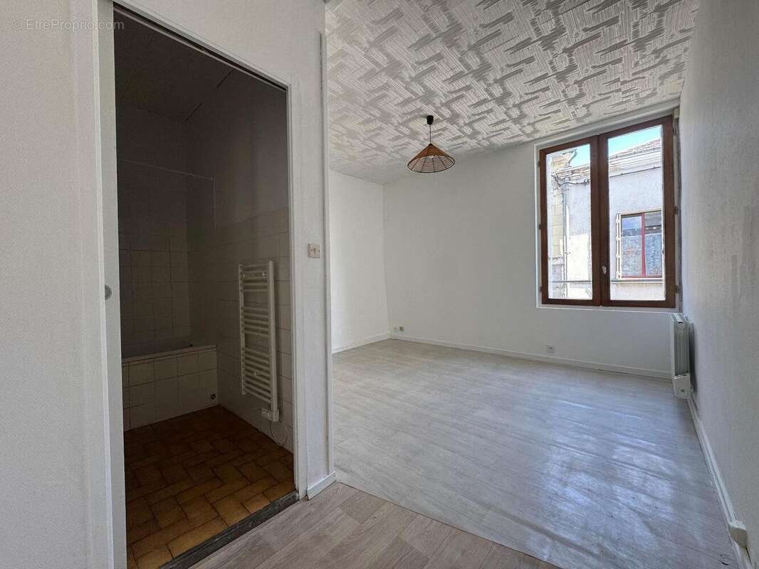   - Appartement à THOUARS