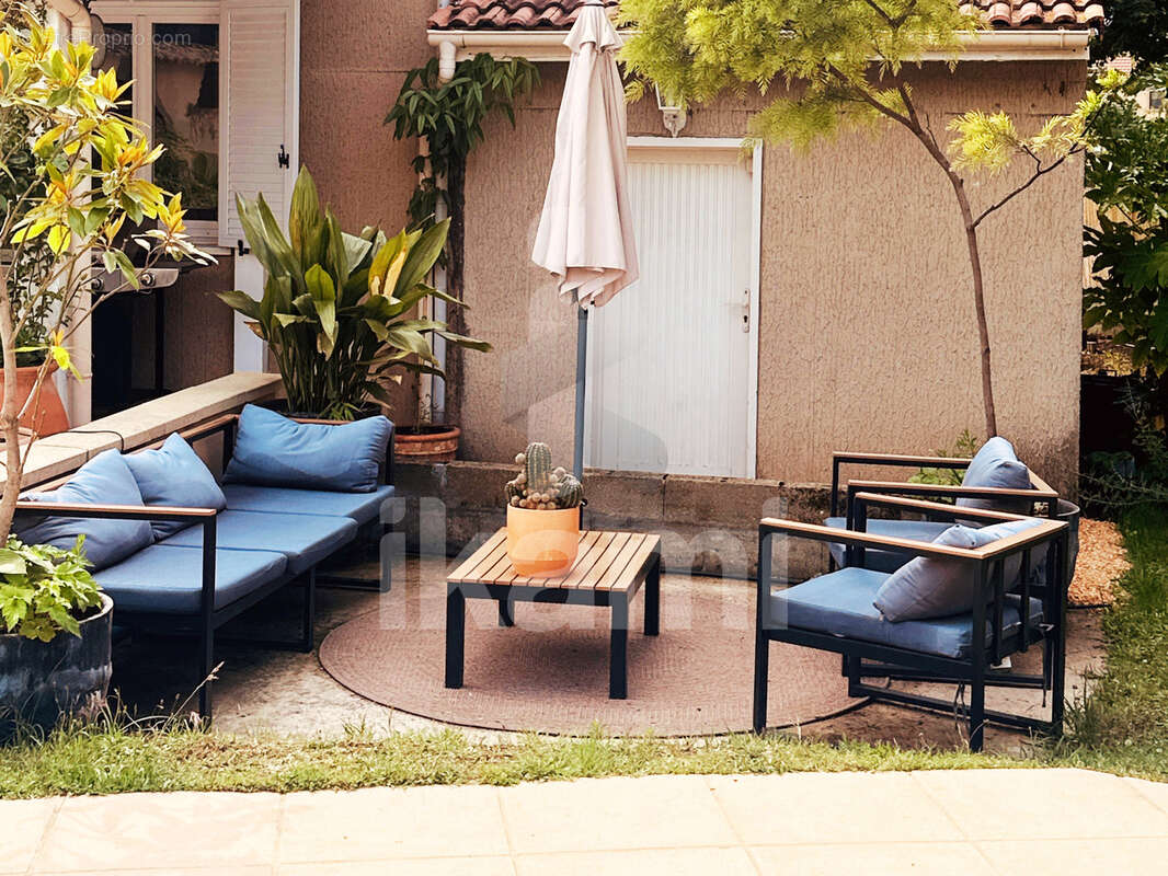 Maison à SALAISE-SUR-SANNE