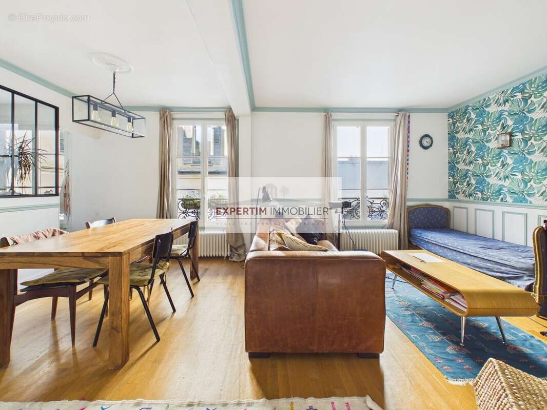 Appartement à VERSAILLES