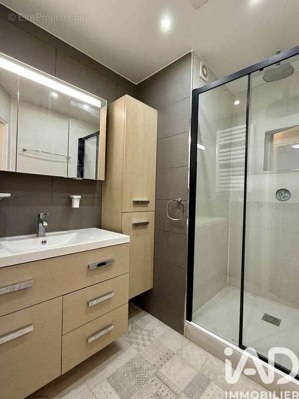 Photo 9 - Appartement à PARIS-16E