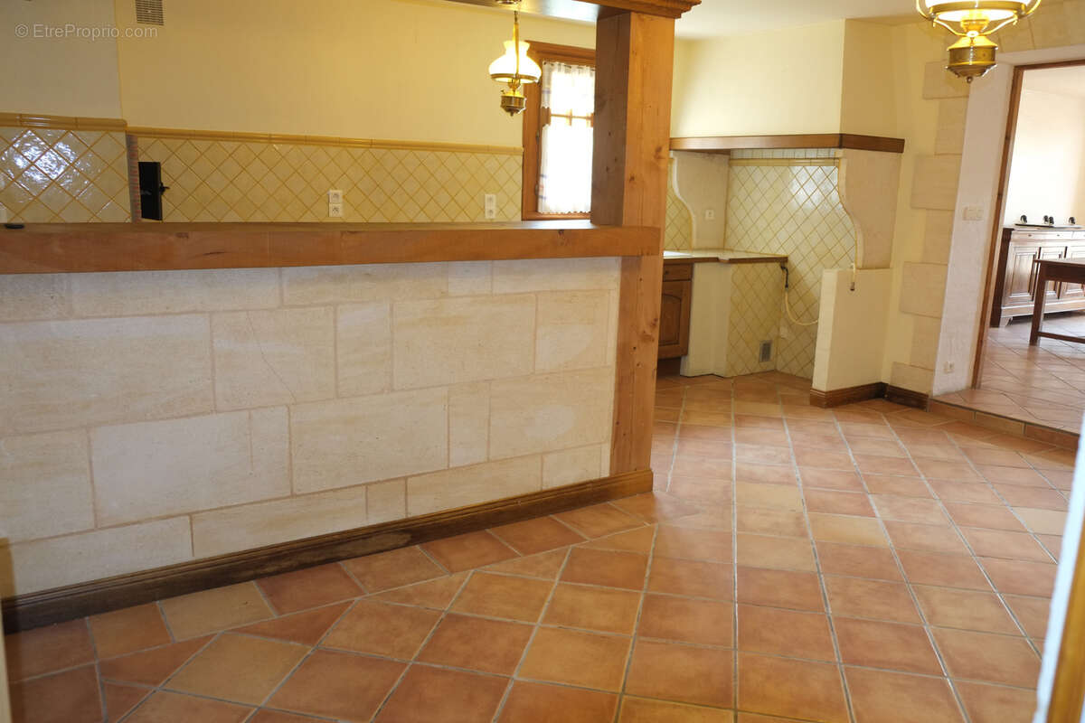 Au calme dans un hameau avec commerces à proximité - photo 9