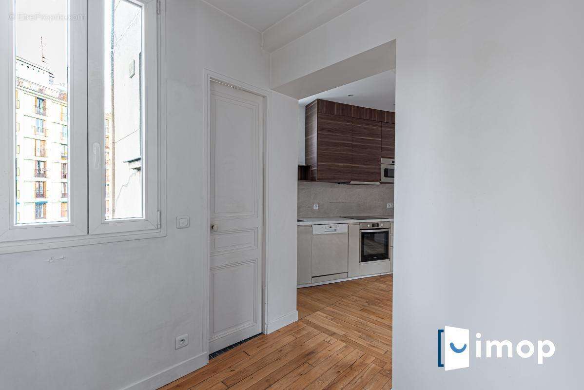 Appartement à PARIS-12E