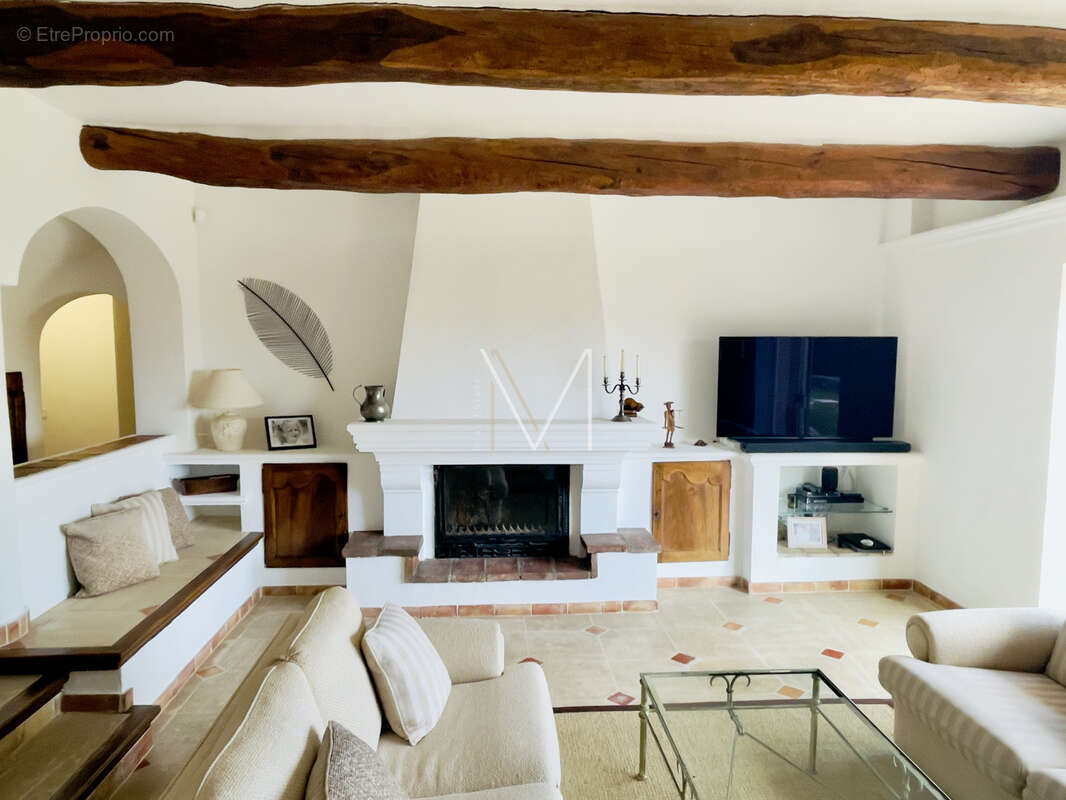 Maison à GRIMAUD