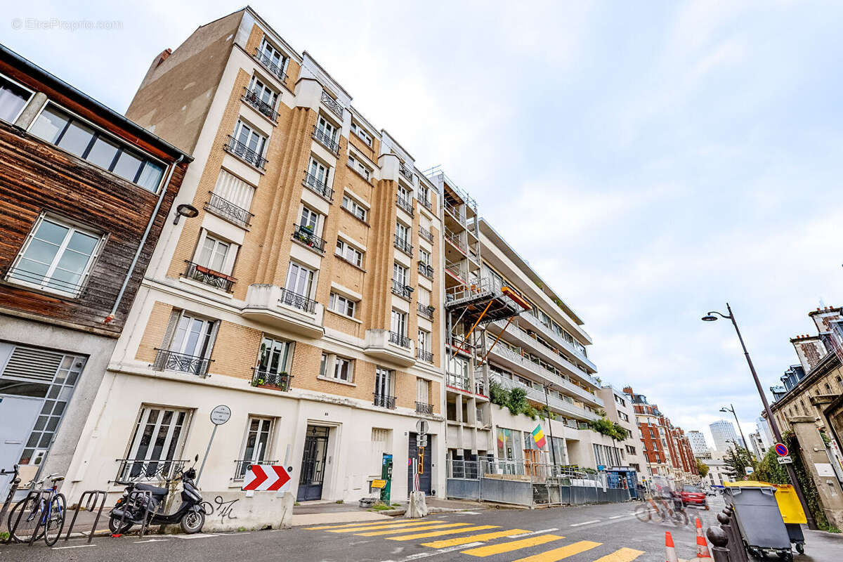 Appartement à PARIS-20E