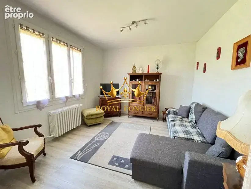 Maison 80 m² à Ligueil  - photo 6