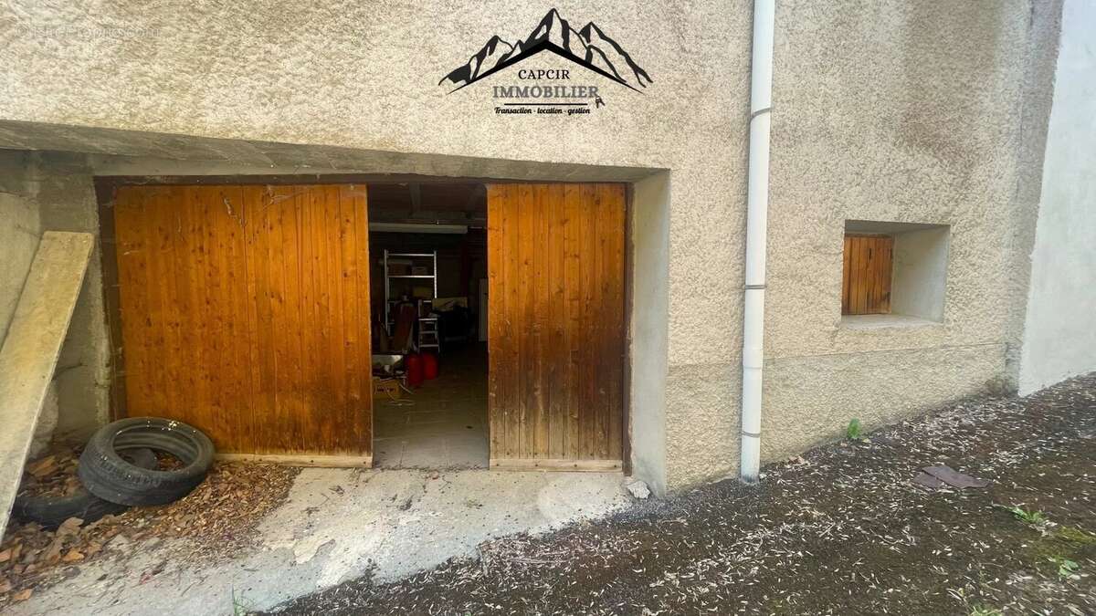 Maison en pierre - CARCANIERES - photo 8
