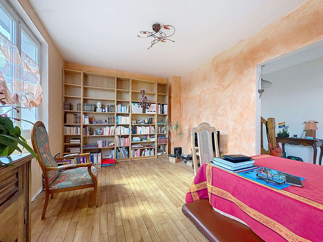 Maison Saint Brieuc 6 pièce(s) 109.75 m² - photo 2