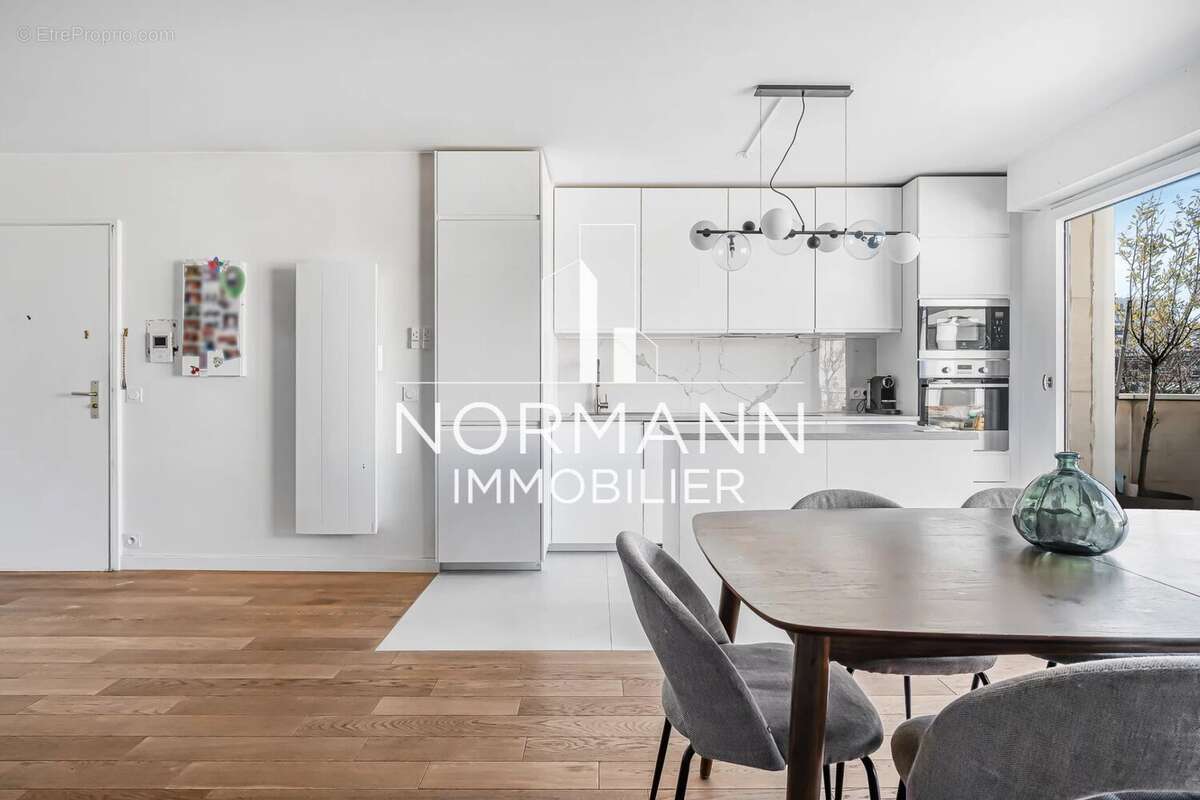 Appartement à LEVALLOIS-PERRET