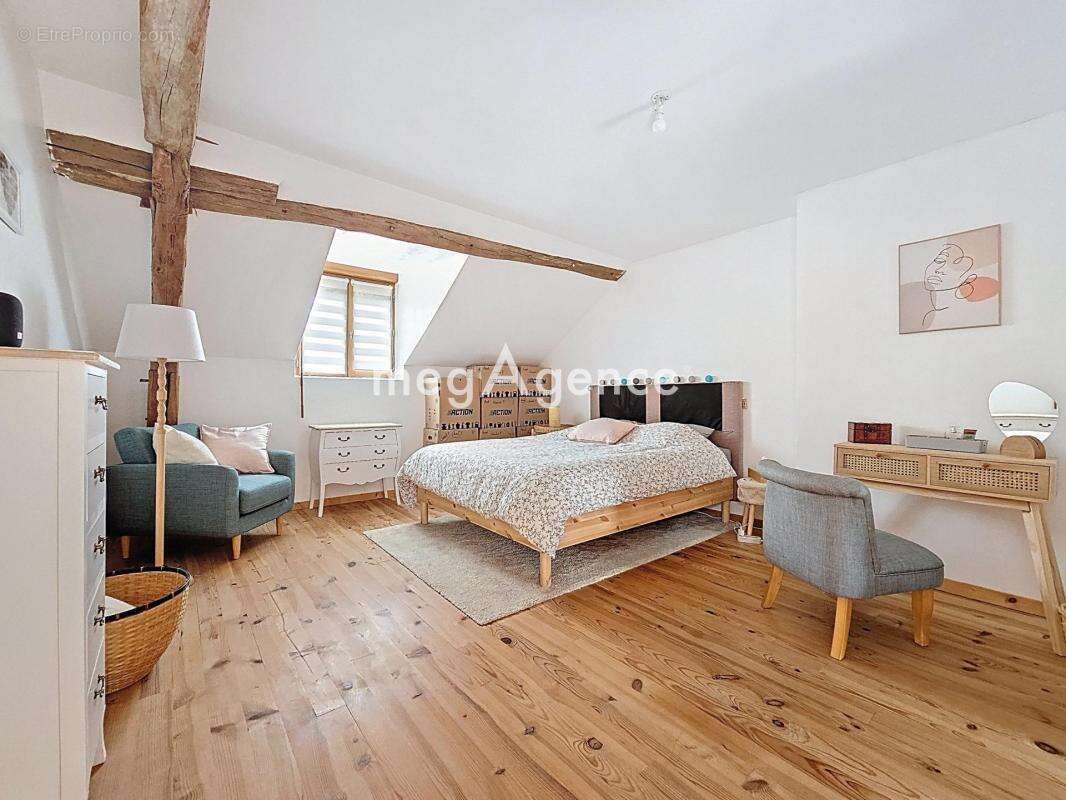Maison familiale 4 chambres 135 m² caves et jardin - photo 9