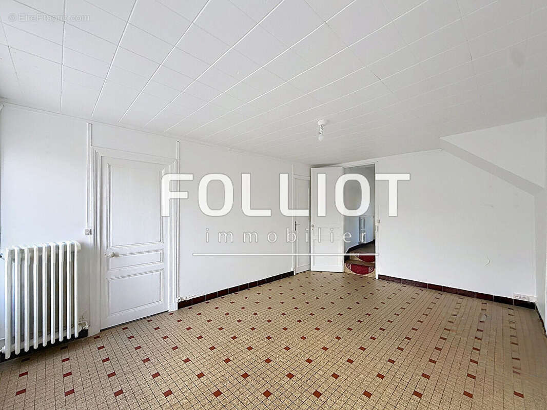 Appartement à SAINT-PAIR-SUR-MER