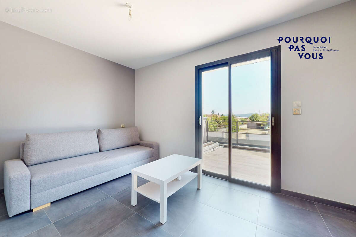 Maison 214 m² à Saint-Romain-De-Jalionas  - photo 8