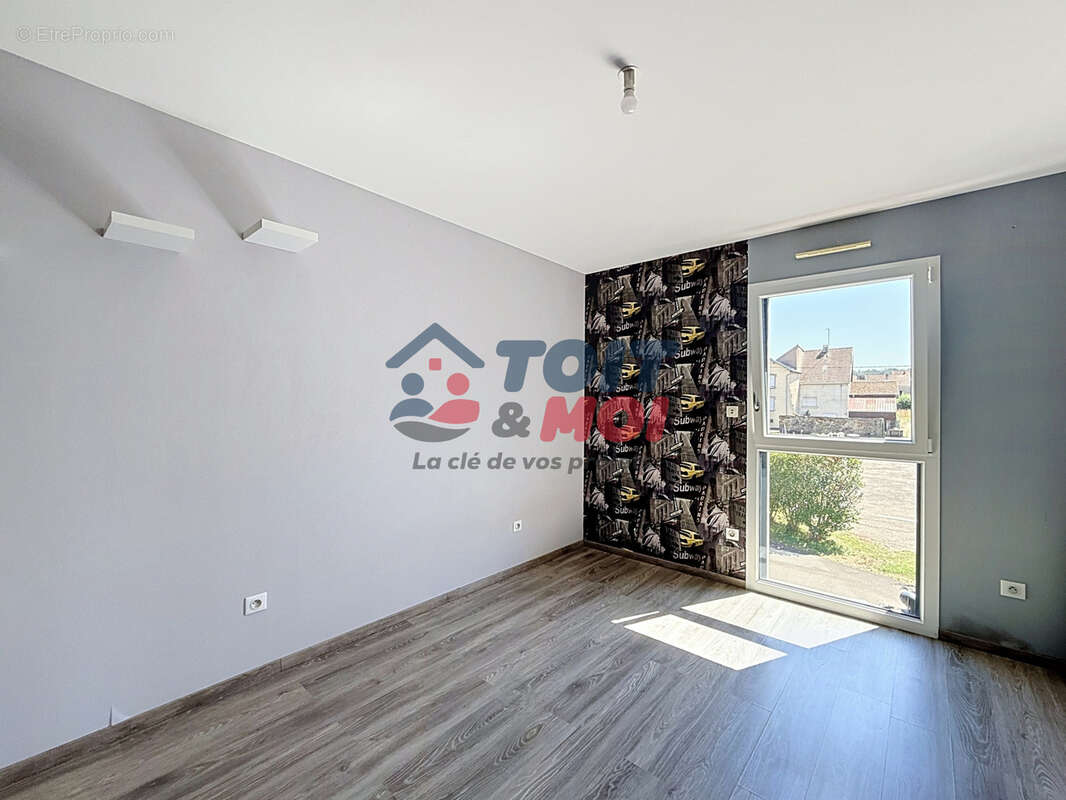 Maison contemporaine 2015 - 4 chambres - Suite parentale - Double garage - Terrain 1 449 m2 - photo 18