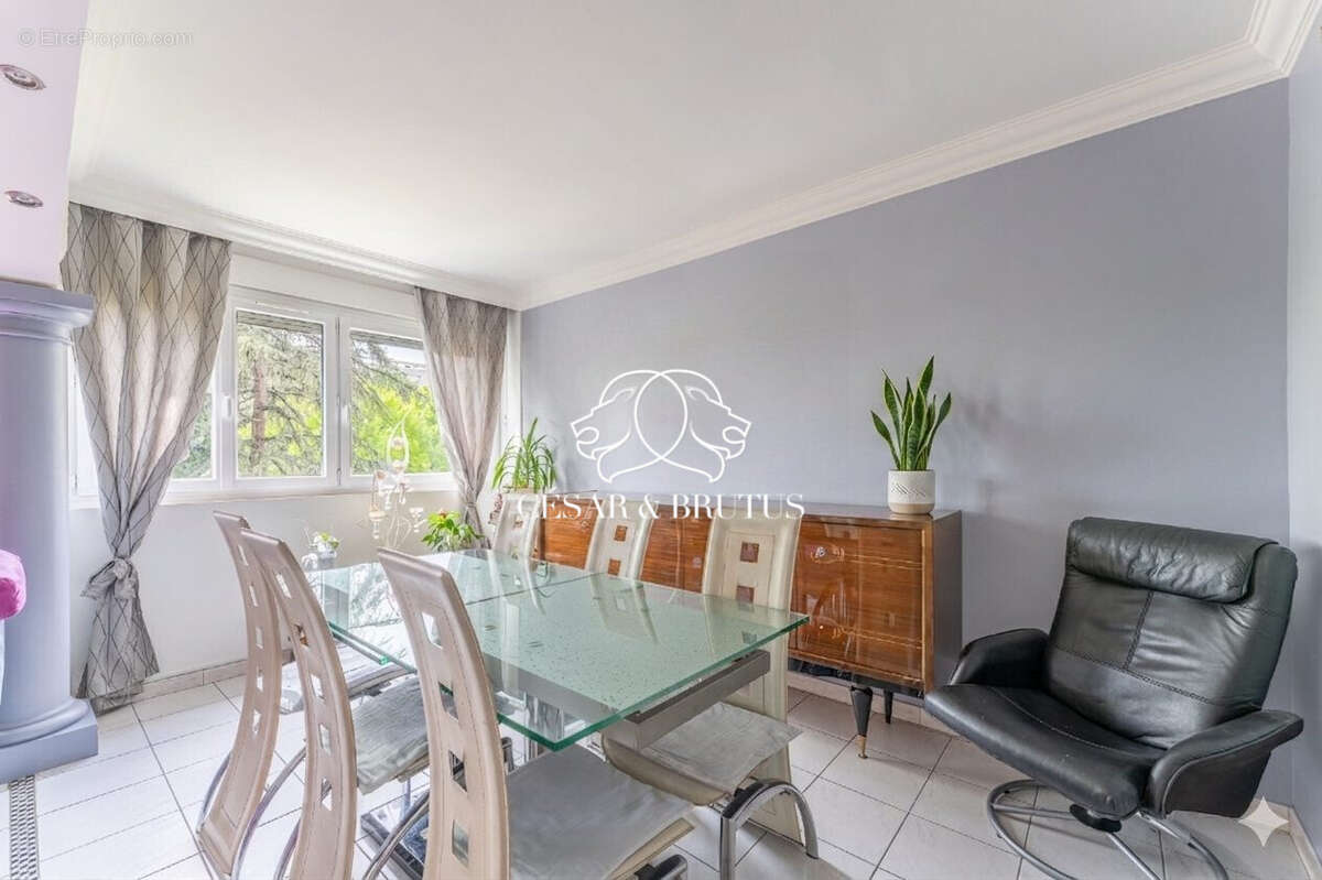 Appartement à VILLEURBANNE