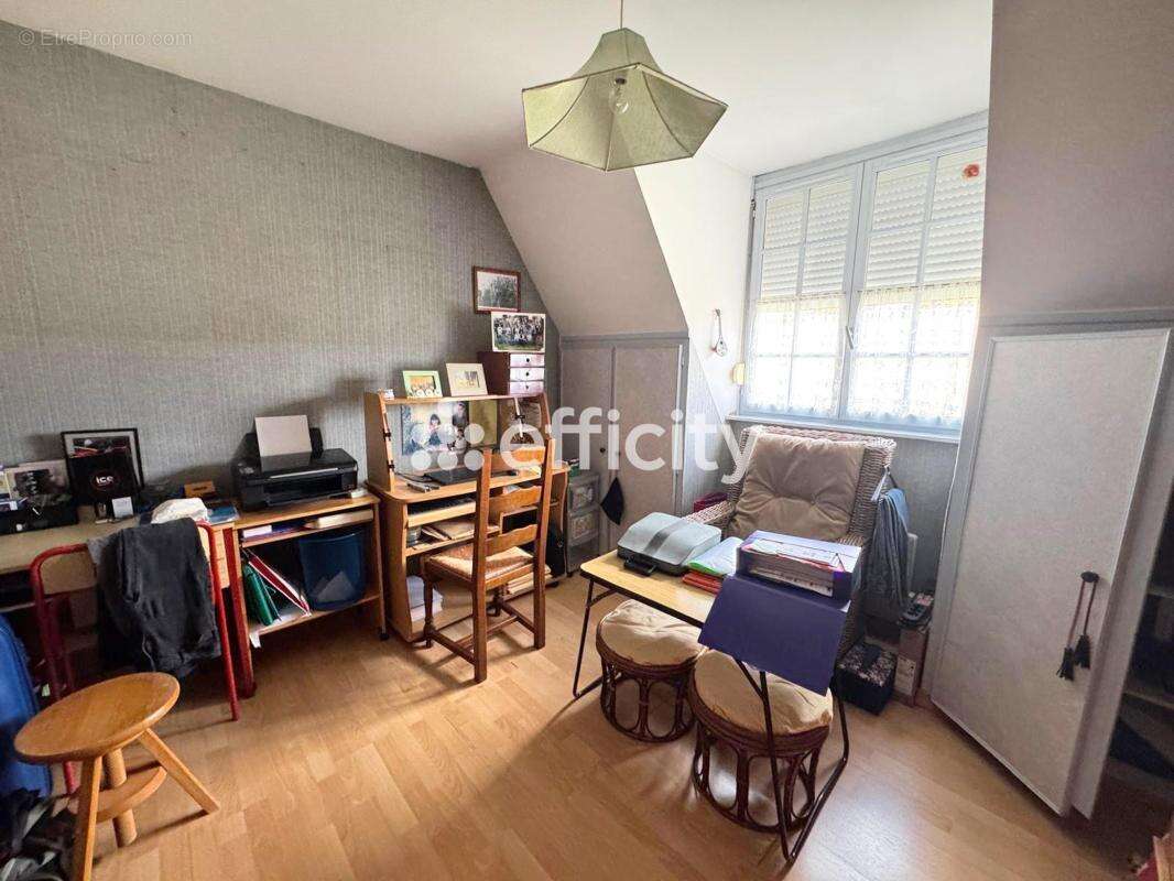 Maison à VENDEVILLE