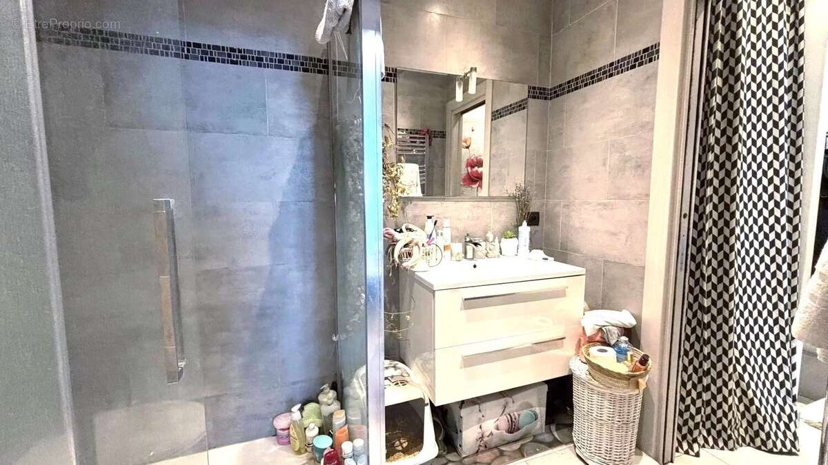 Appartement à BEAUSOLEIL