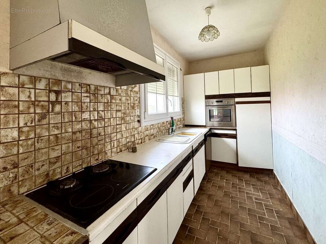 Cuisine - Maison à SAINT-HILAIRE-DE-RIEZ