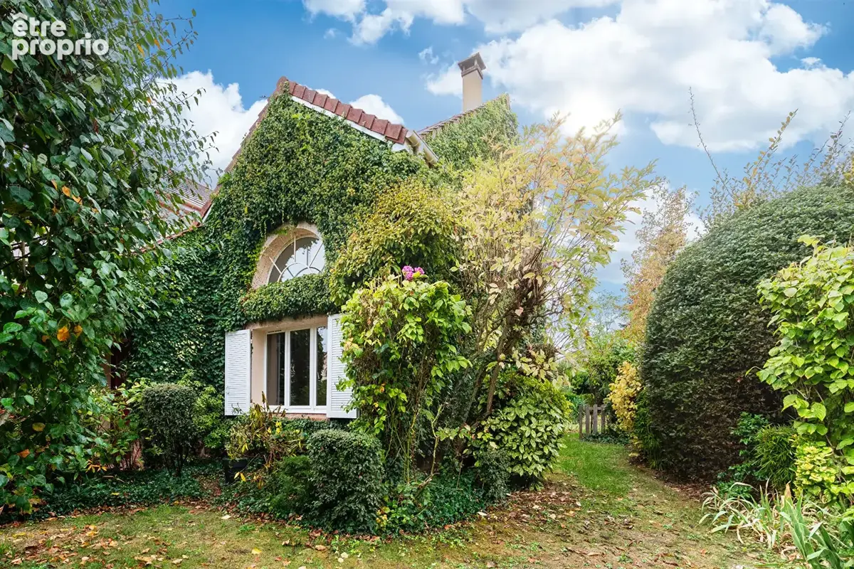 Maison de  8 pieces sur parcelle de 591 m2 - photo 3