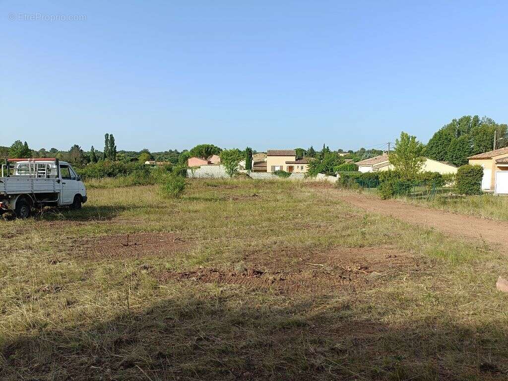 Terrain à REGUSSE