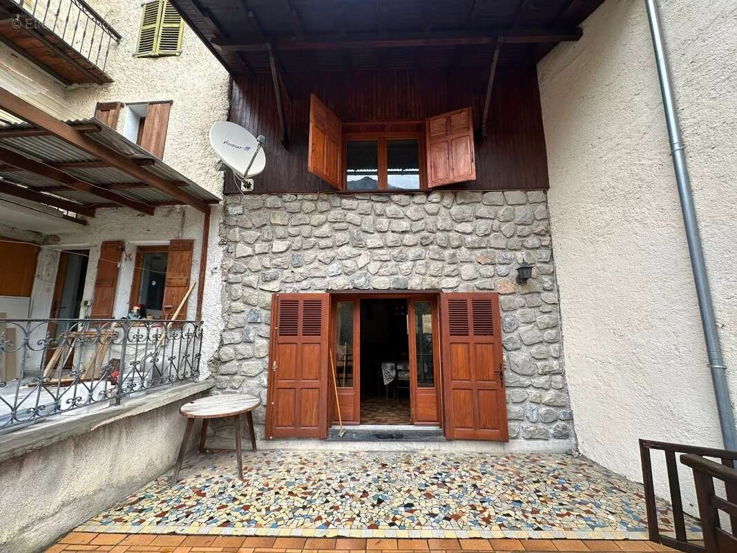 Appartement à ENTRAUNES