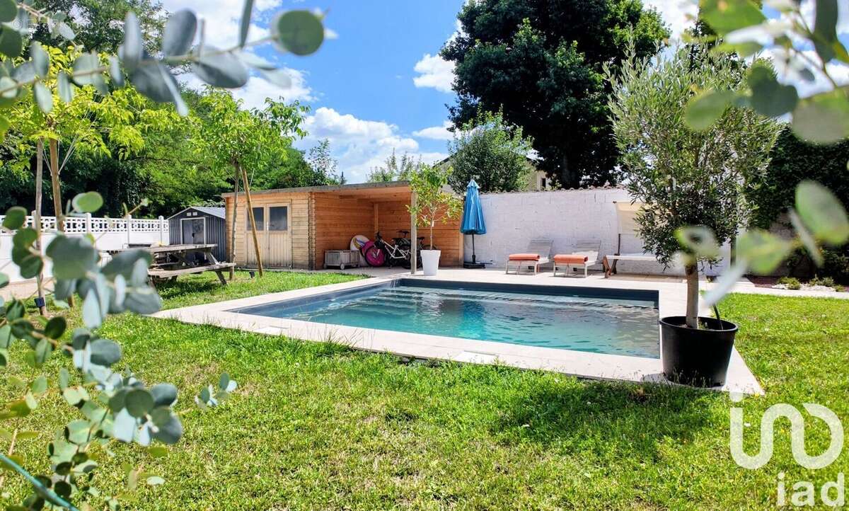 Photo 2 - Maison à SAINT-JUST-SAINT-RAMBERT