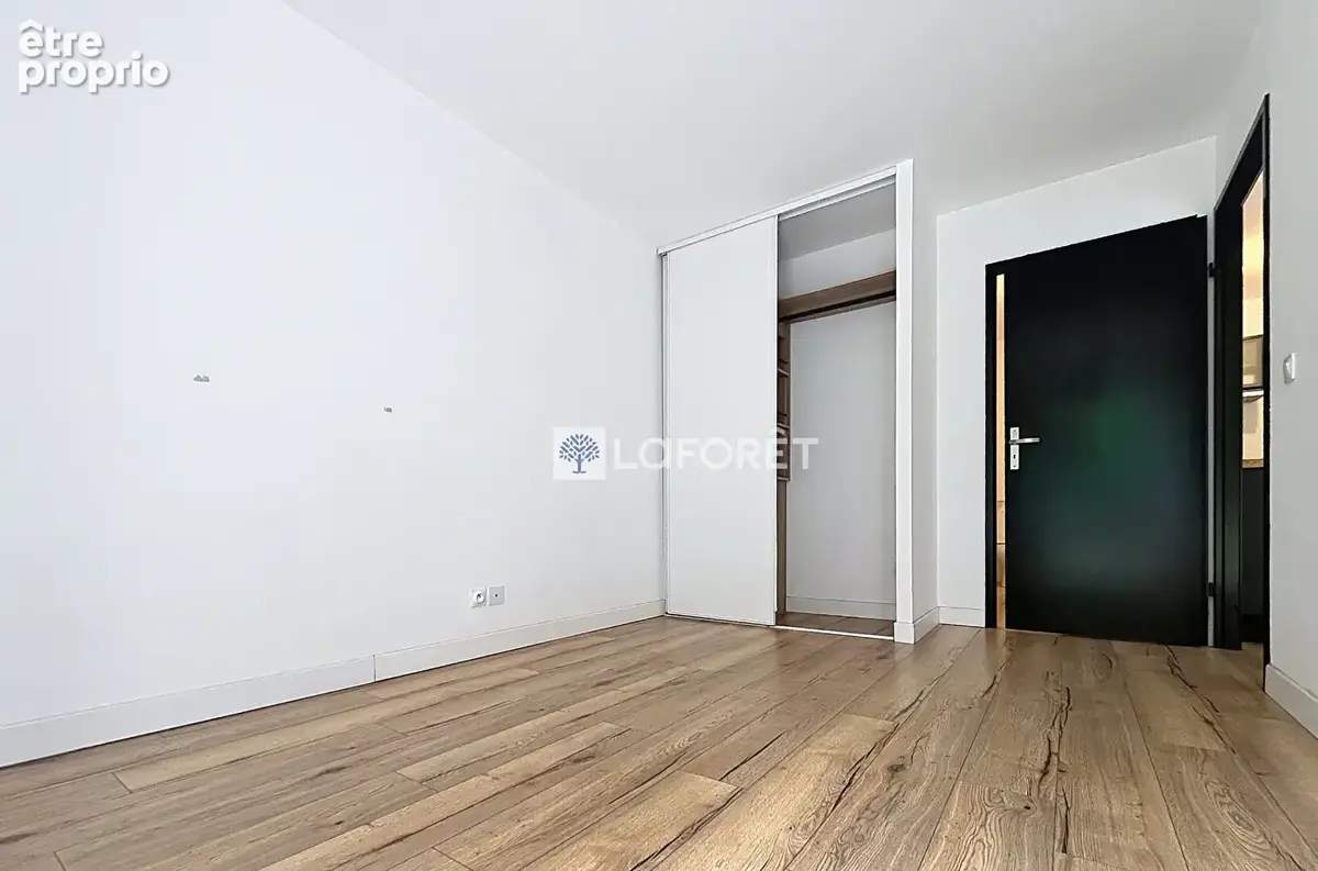 LOCMINE Appartement T2, 46m² - photo 3
