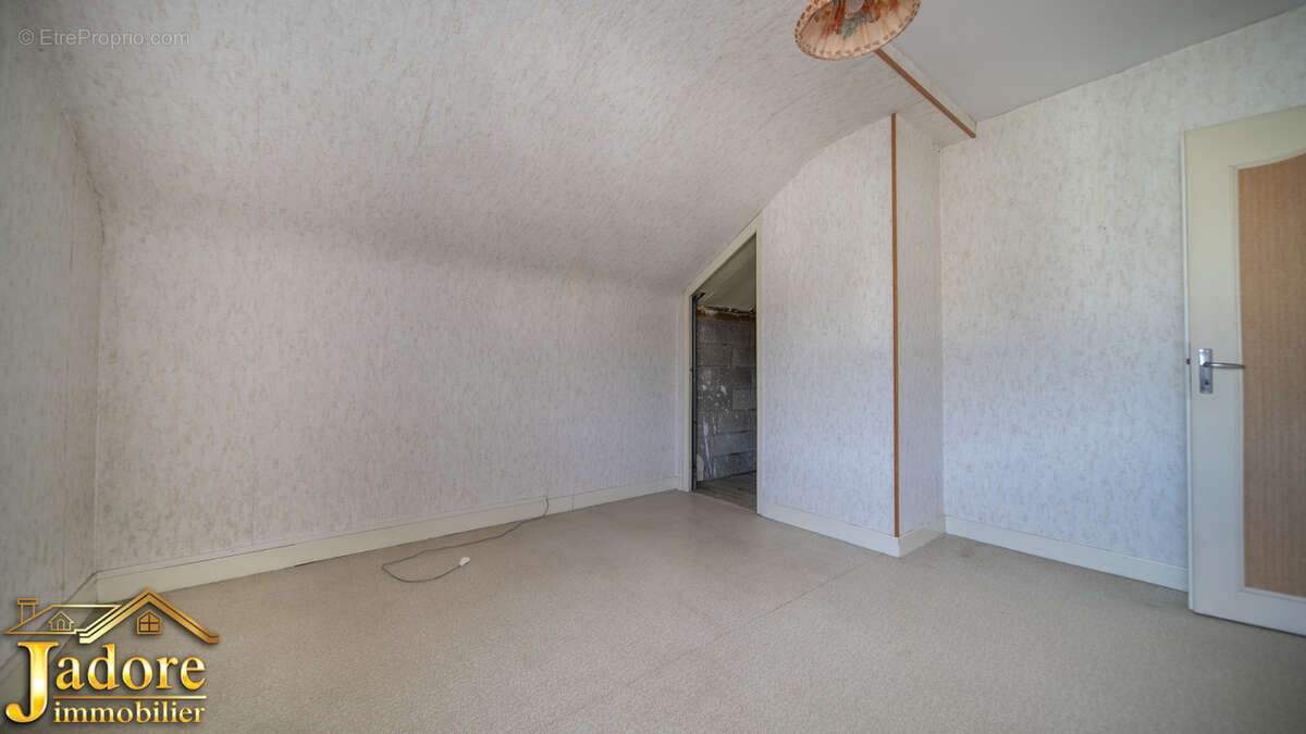 Maison à RAON-L&#039;ETAPE