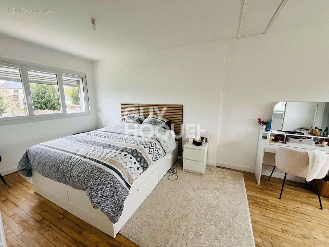 Maison à LE VIVIER-SUR-MER