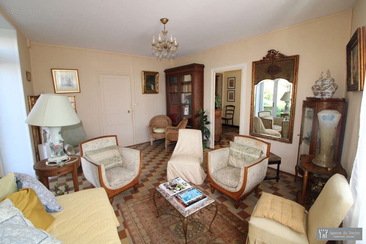 Maison à PONS