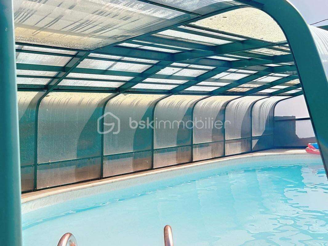 Maison à OZOUER-LE-VOULGIS