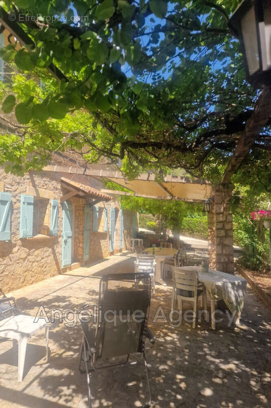 Maison à LORGUES