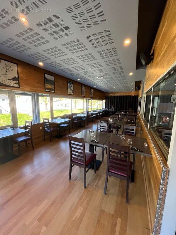 Commerce à BAGNERES-DE-BIGORRE