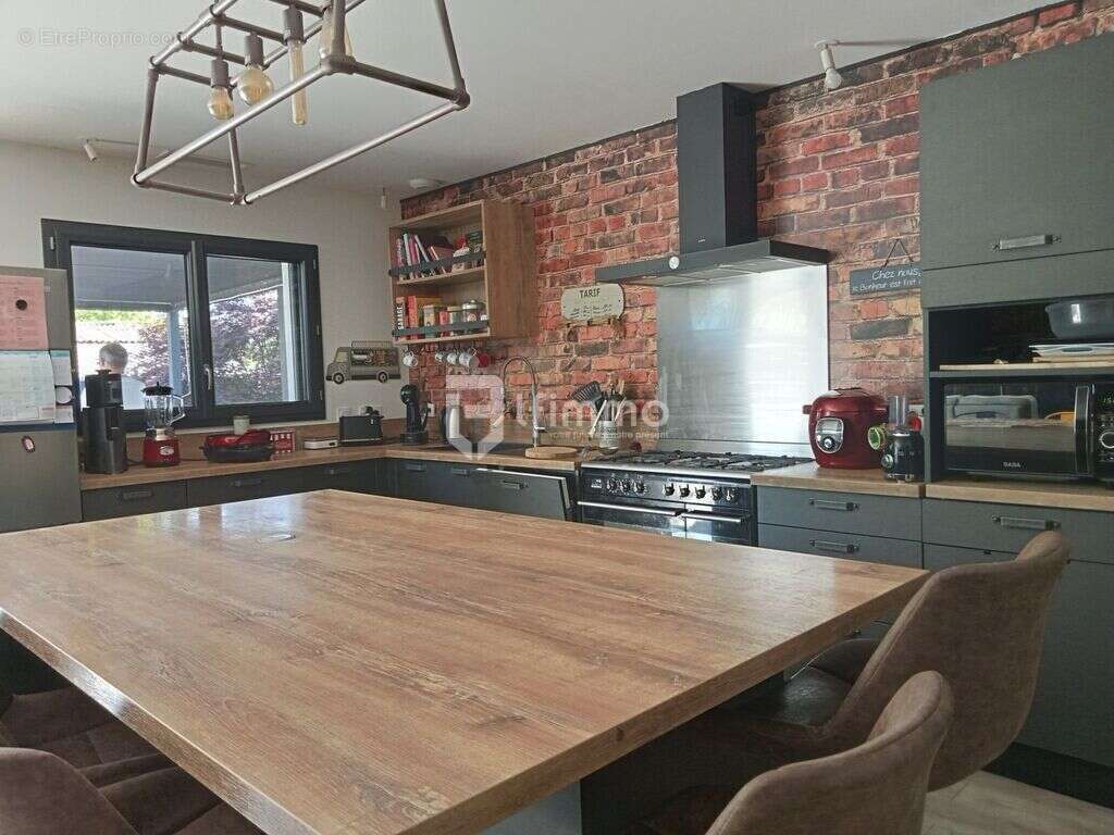 Maison à VIC-EN-BIGORRE