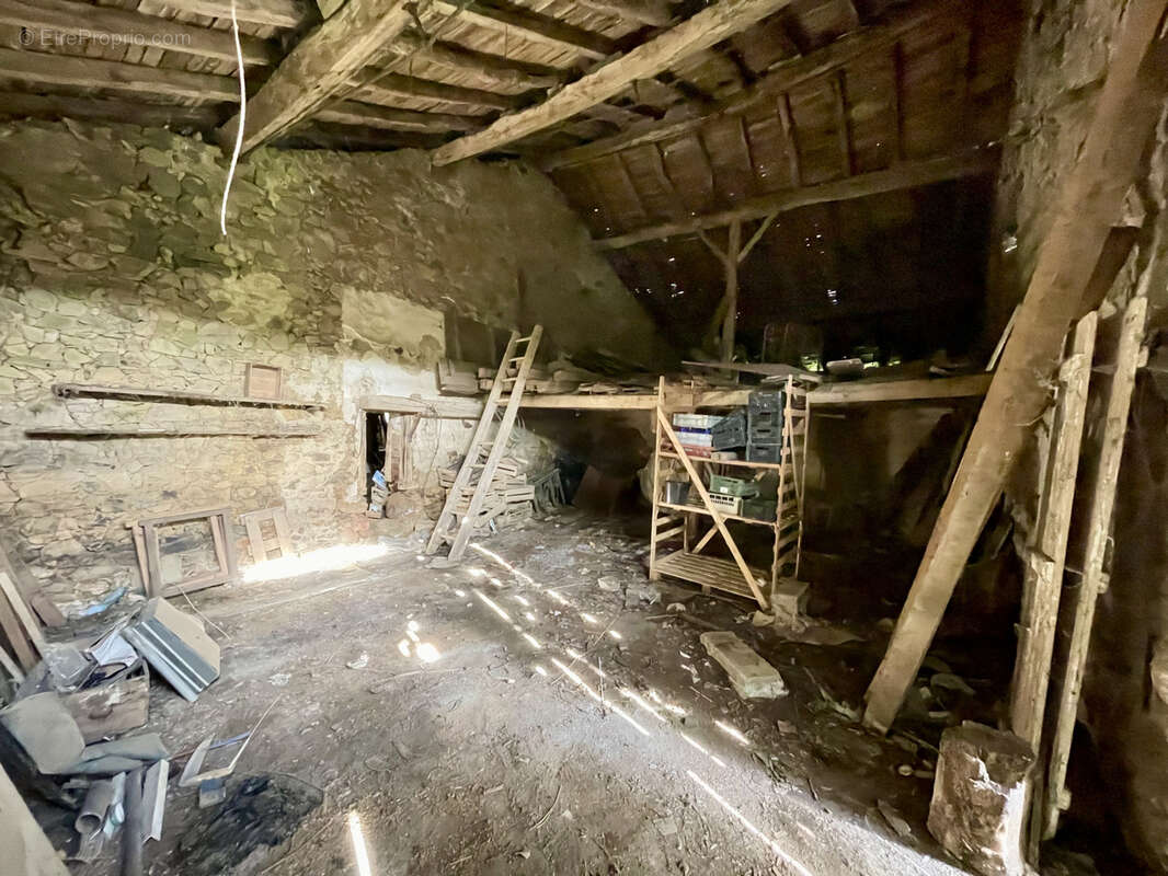 Maison à SAINT-CHRISTOPHE