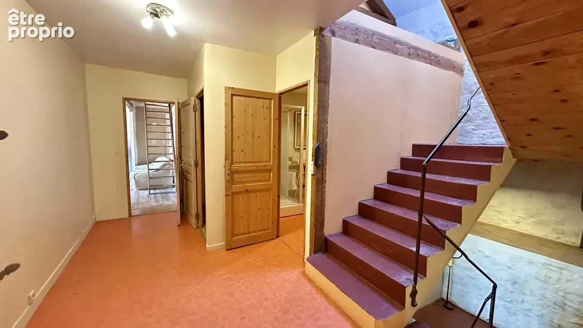 Ferme de caractere 354 m2 - rencurel - photo 6