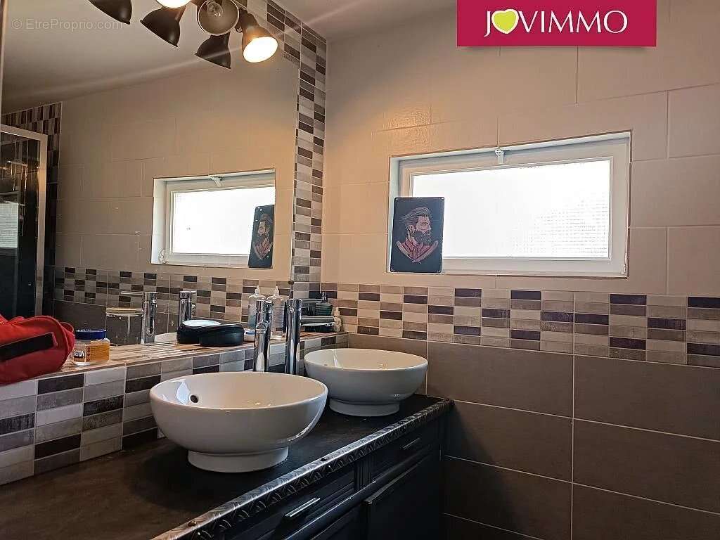 Maison à PREVERANGES