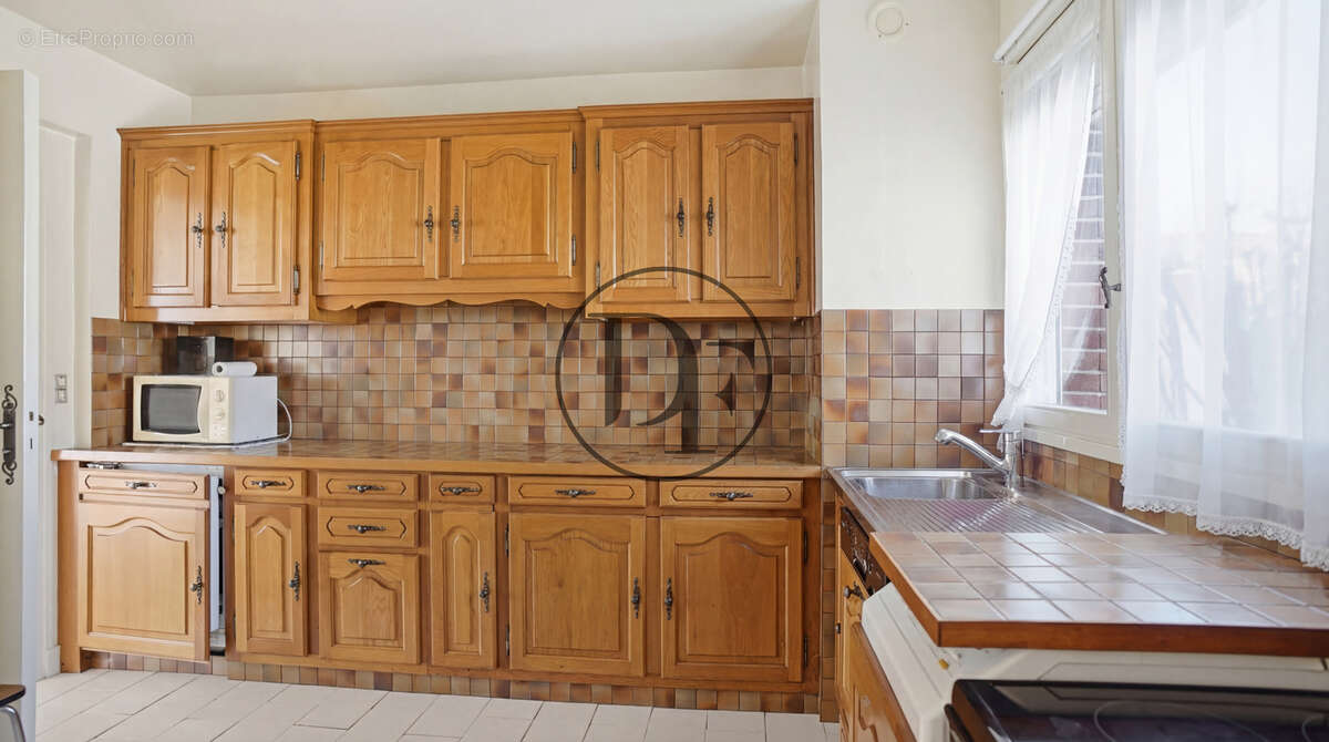Appartement à FONTAINEBLEAU