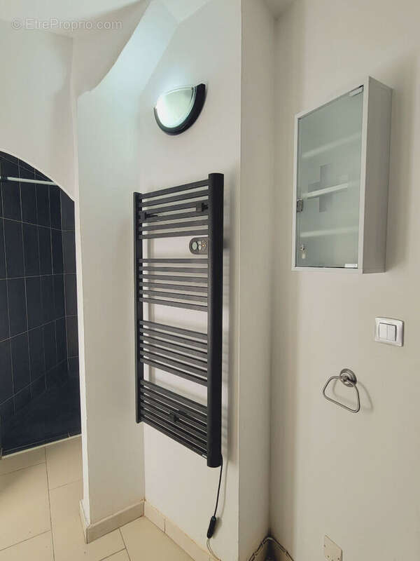 Maison à POURRIERES