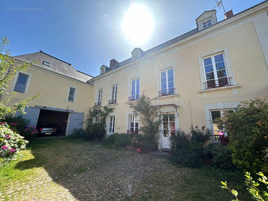 Maison à CHATEAU-GONTIER